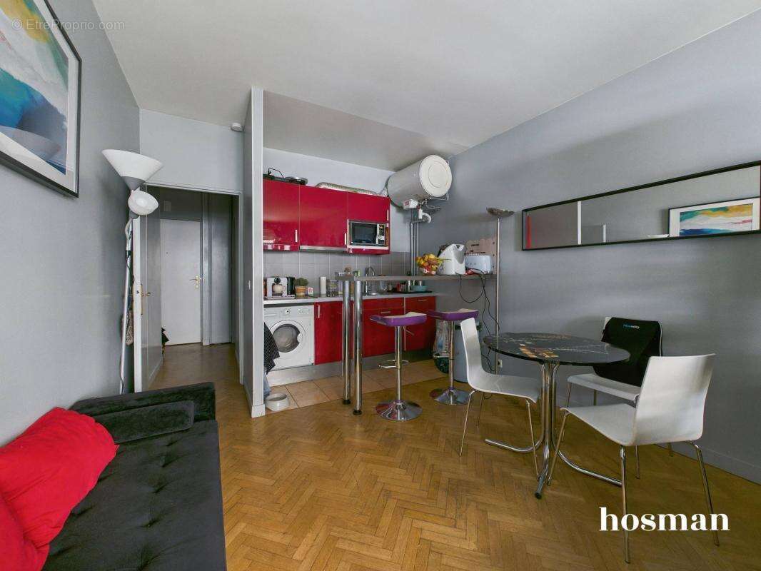 Appartement à PARIS-20E