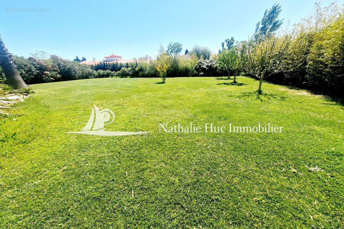 Maison à SAINT-FELIU-D&#039;AVALL