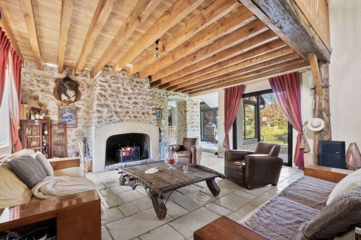 Maison à LES ALLUETS-LE-ROI