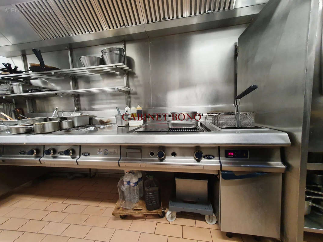 Autre à SAINT-QUENTIN