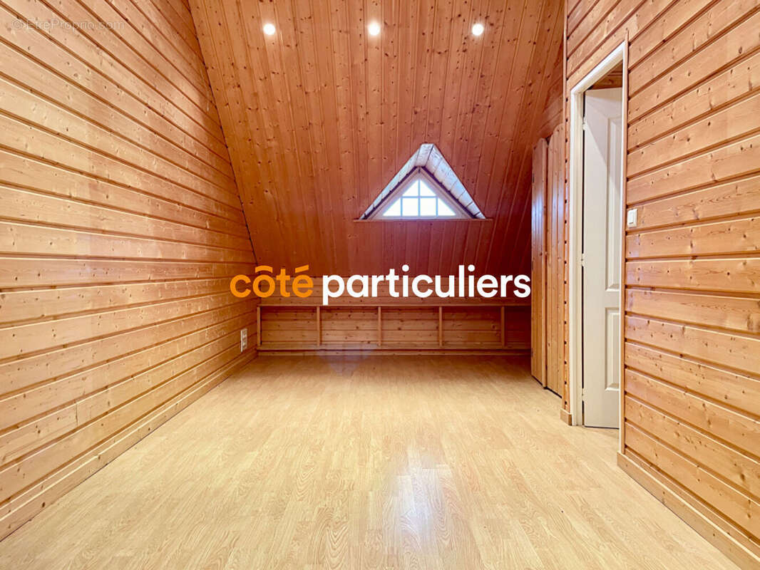 Maison à REMILLY-SUR-LOZON