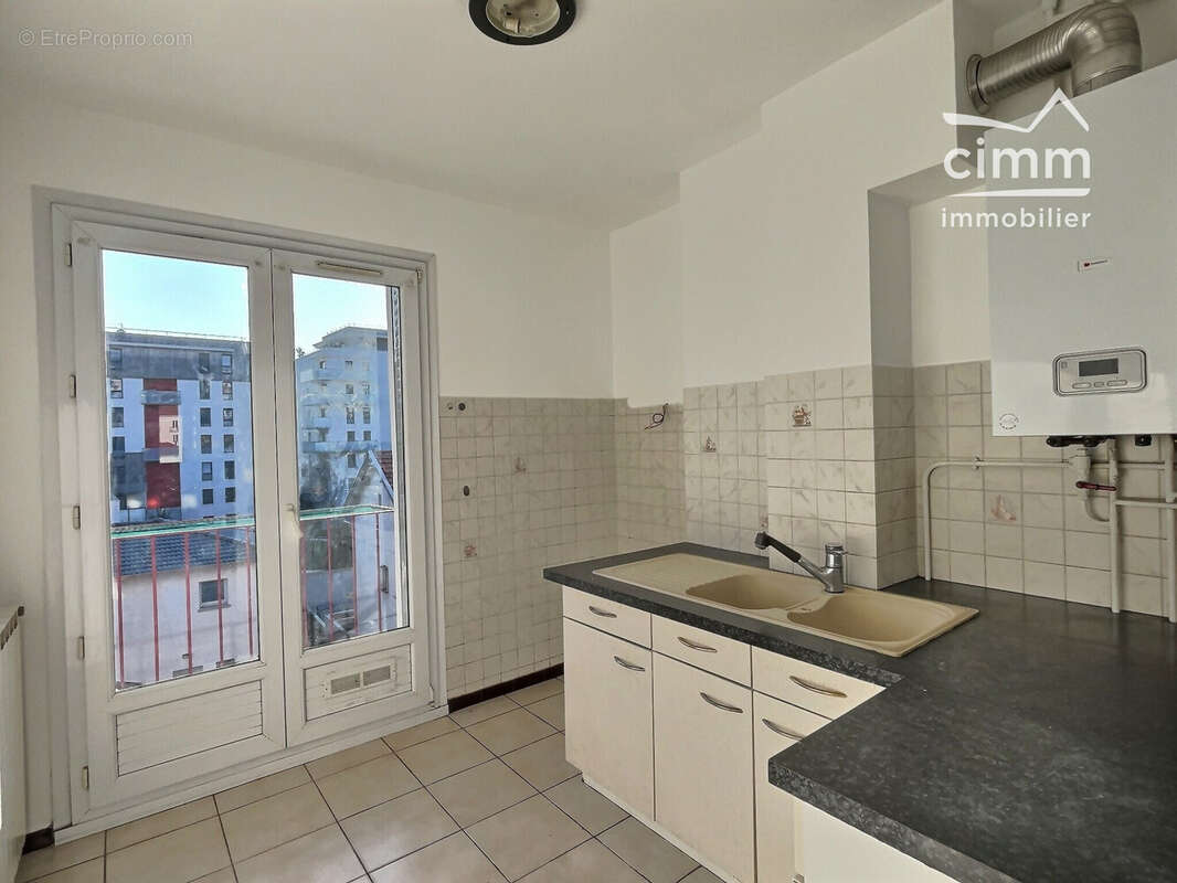 Appartement 62 m² à Grenoble  - photo 4