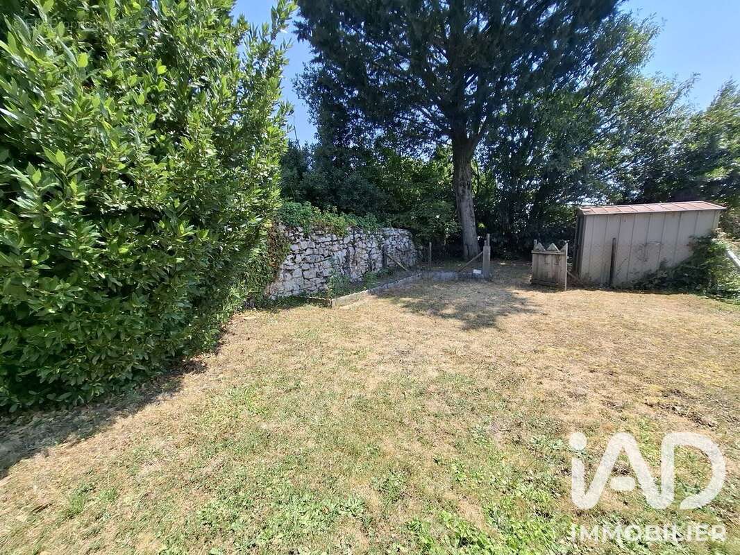Maison 89 m² à Conlie  - photo 2