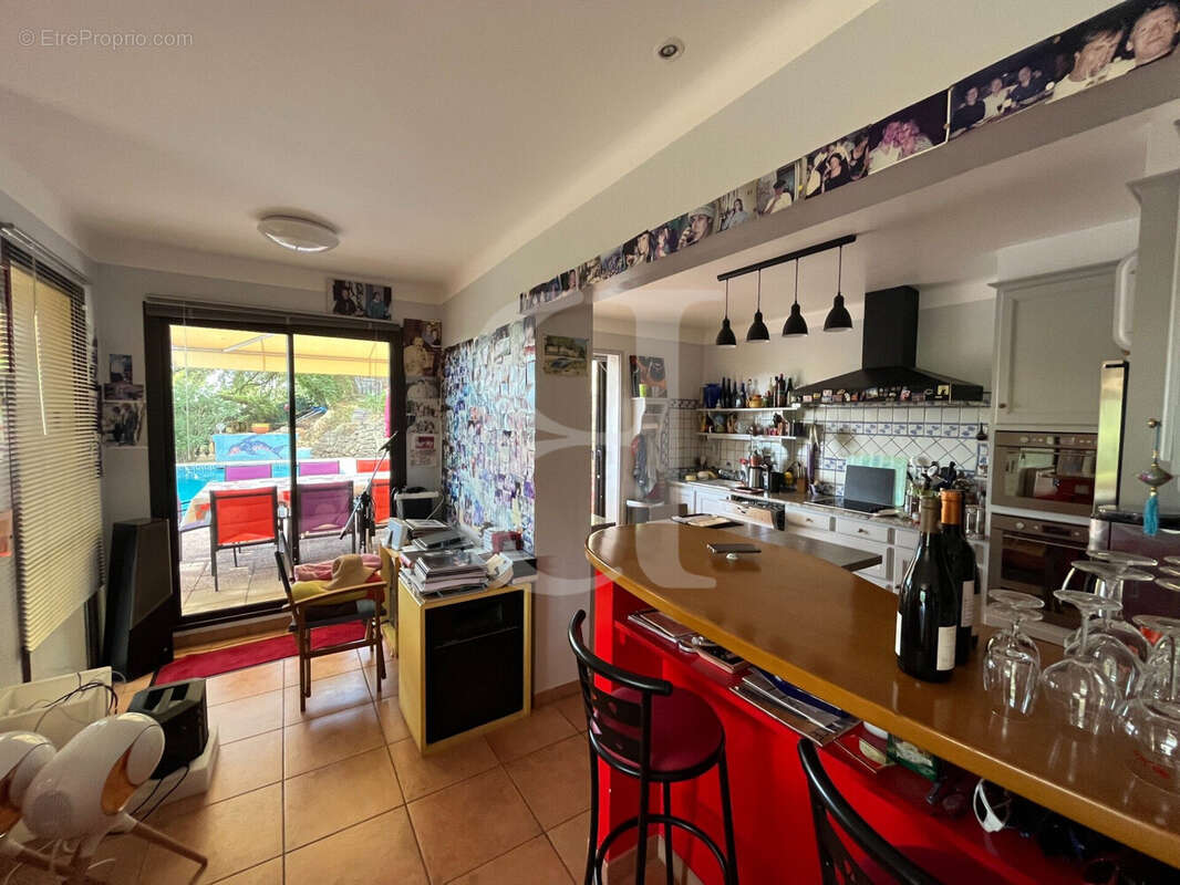 Maison à BEAUMES-DE-VENISE