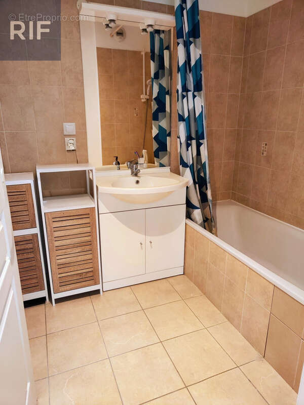 Appartement à BOURGOIN-JALLIEU
