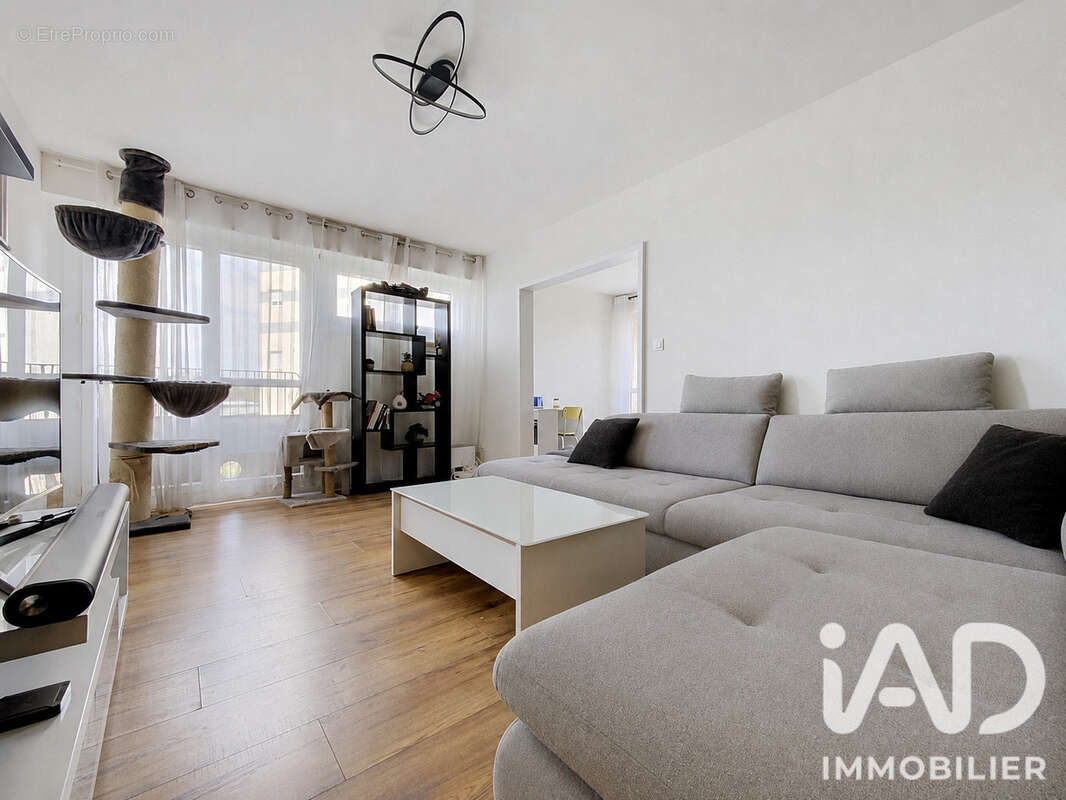 Appartement 72 m² à Chalons-En-Champagne  - photo 2