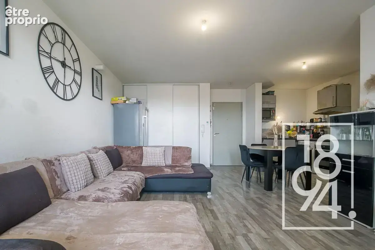 À Vendre I Marseille 13015 I Appartement T3 Loué I Investissement I 66,40 m2 - photo 2