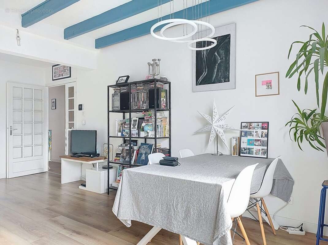 Appartement à LE PONT-DE-CLAIX