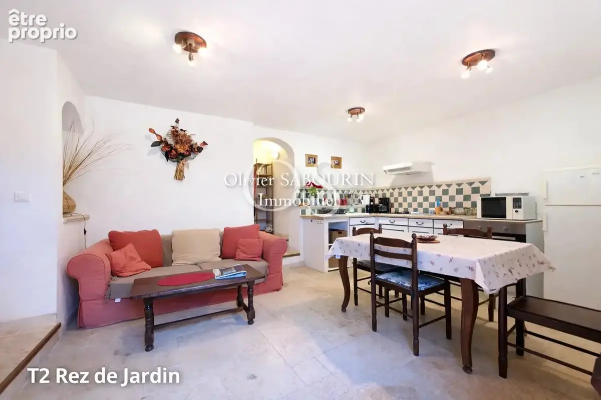 Bastide de caractère – 422 m² habitables avec 6 logements indépendants, piscine et terrain de 15 555 m² - photo 11