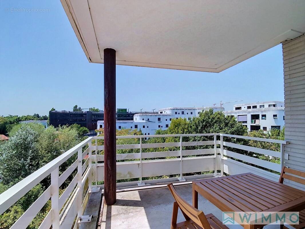 Appartement à BEGLES