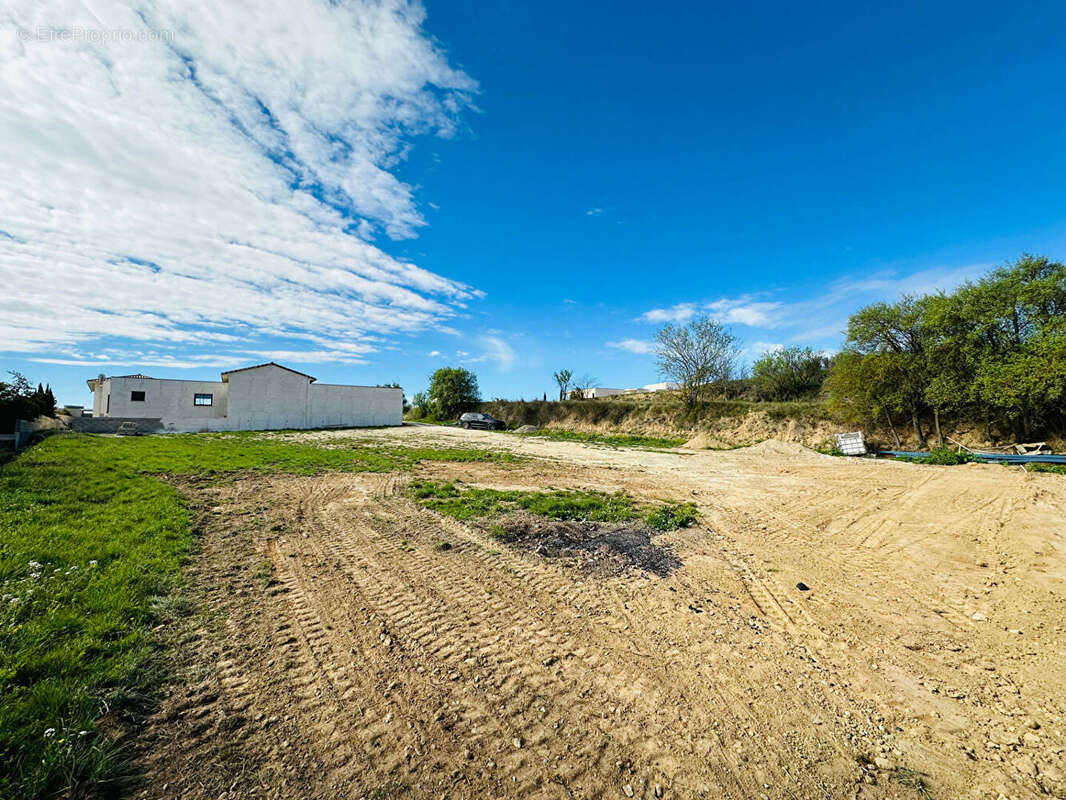 Terrain à BEZIERS