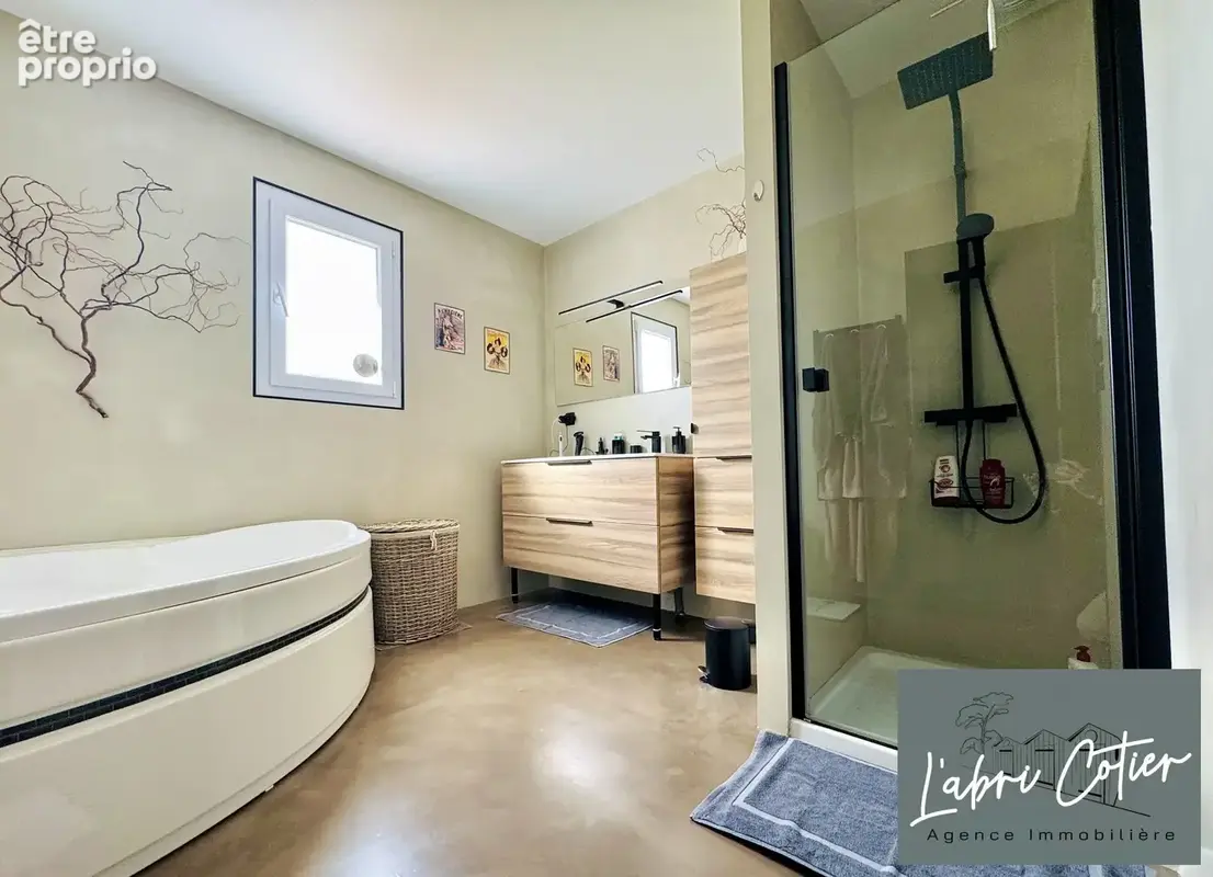 Salle de bains / douche