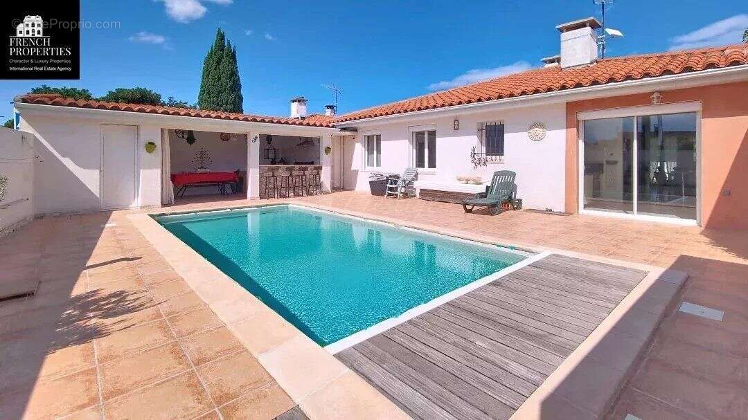 Maison à SAINT-CYPRIEN