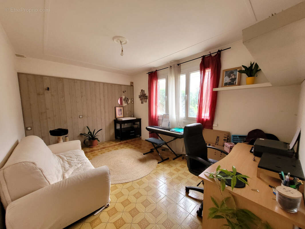 Maison à AUNAY-SOUS-AUNEAU