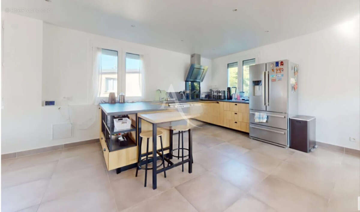 Maison à VILLEMOMBLE