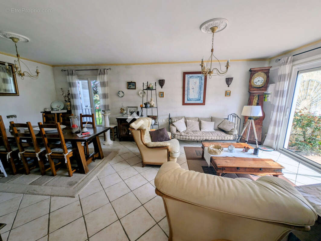 Maison 93 m² à Poitiers  - photo 3