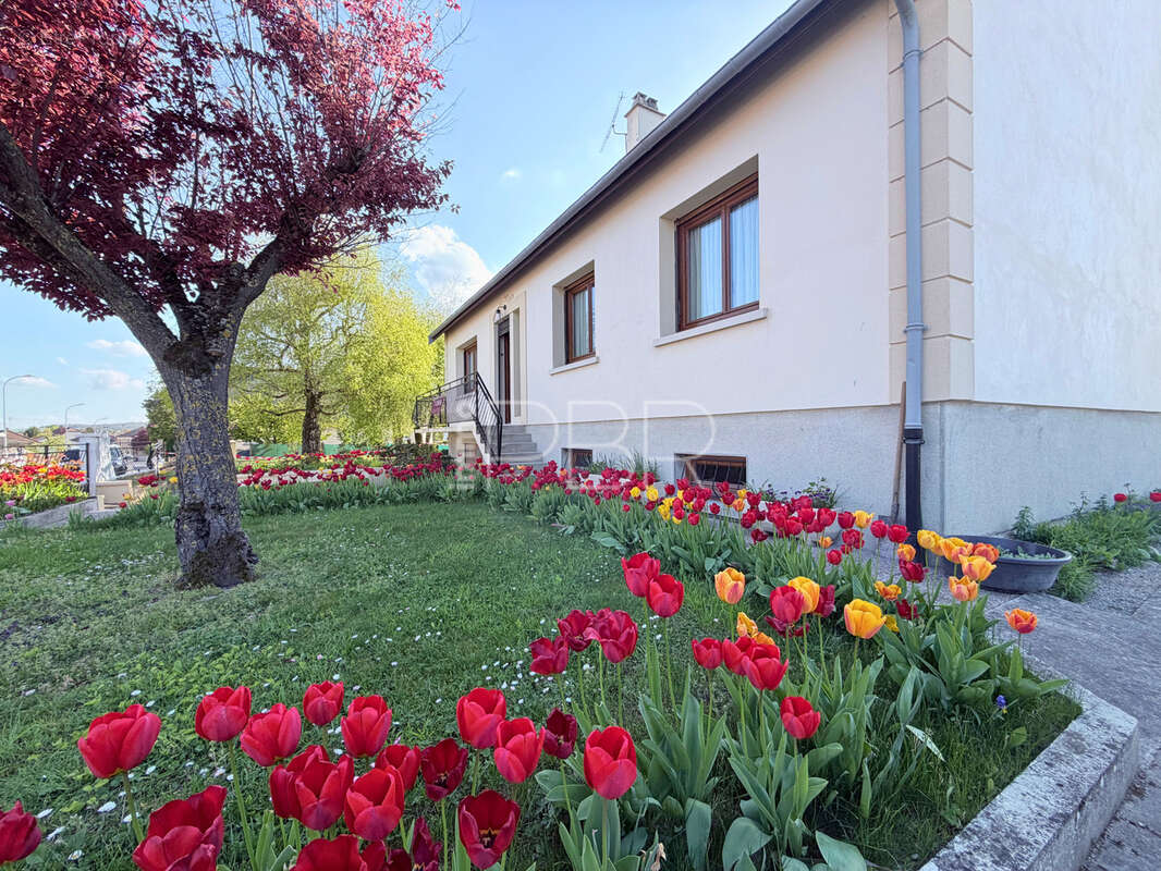 Maison T5 plain-pied de120m2 - photo 13
