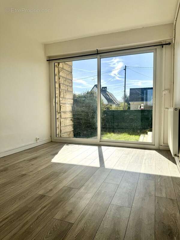 Appartement à SAINT-ETIENNE-DU-ROUVRAY