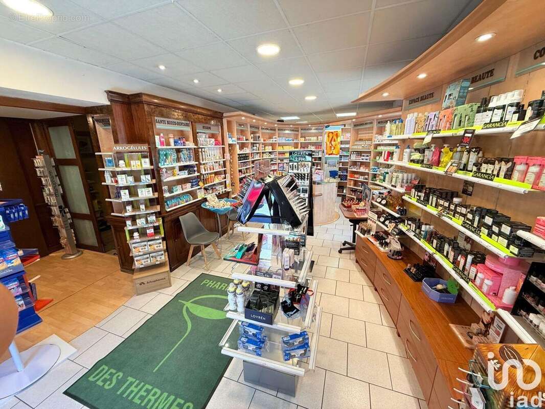 Photo 4 - Commerce à MONTBRUN-LES-BAINS