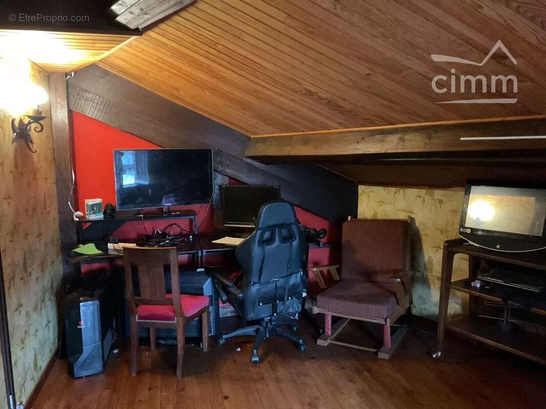 Maison à CORDES-SUR-CIEL