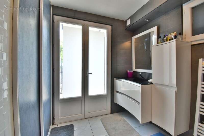 Maison à vendre 5 pièces LA MOTTE DU CAIRE (04) - photo 10
