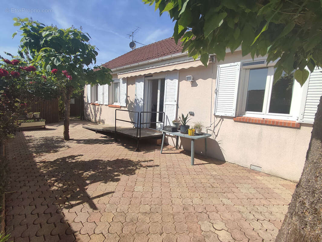 Maison à CHECY