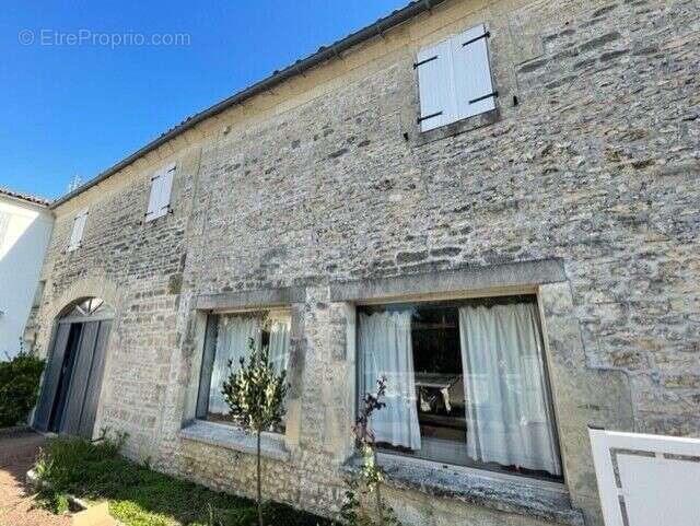 Maison à AUTHON-EBEON