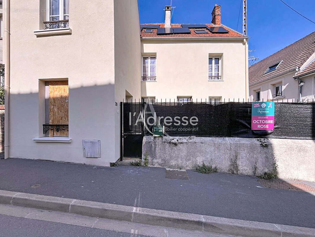 Maison à NANTEUIL-LES-MEAUX