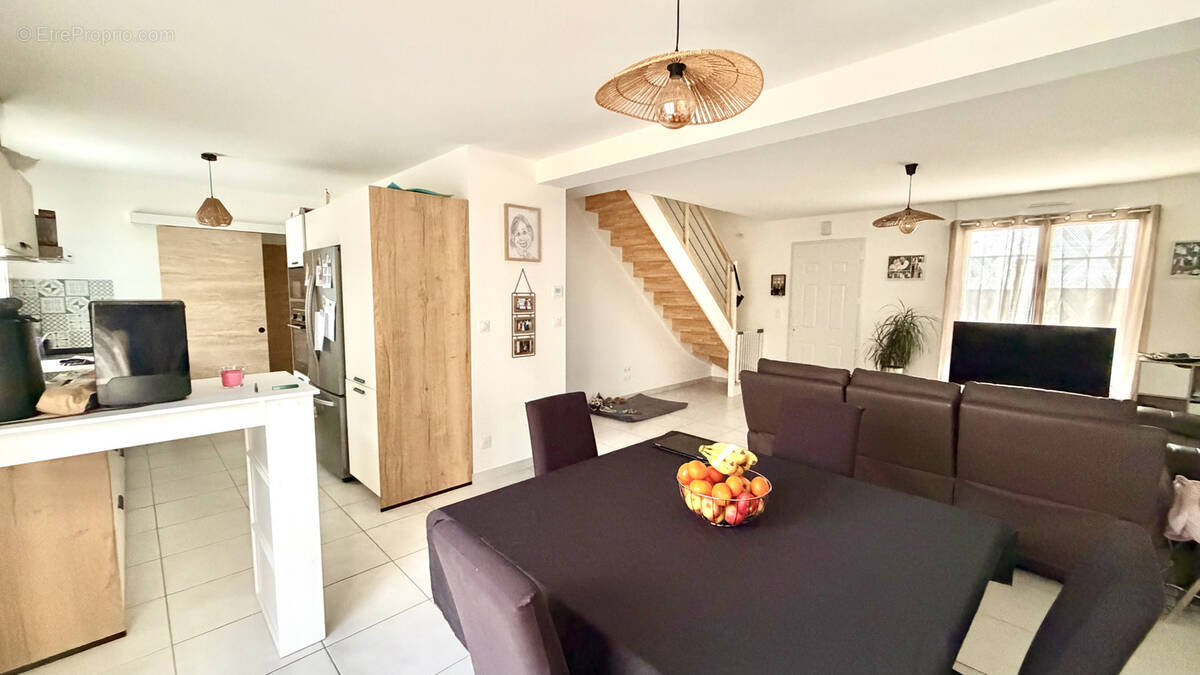 Maison à SAINT-LAMBERT-LA-POTHERIE