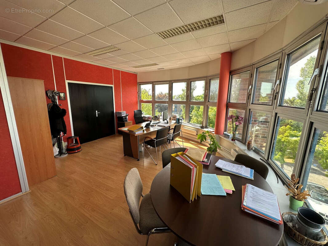 Commerce à VILLIERS-SUR-MARNE