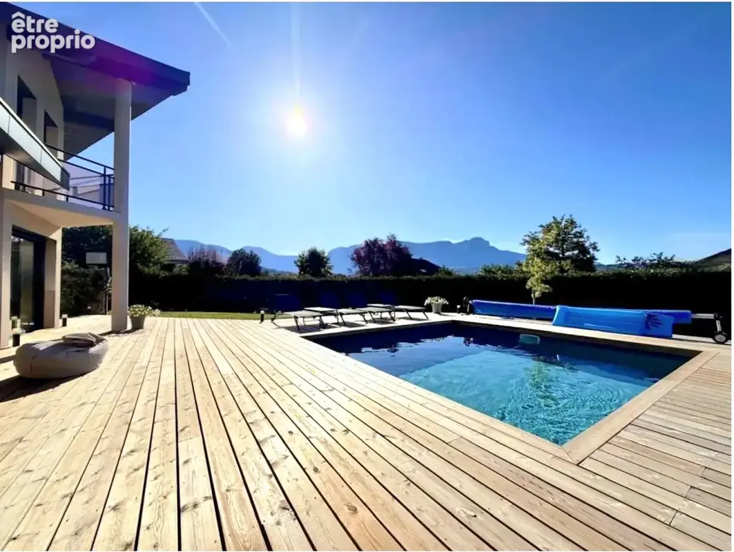 Maison T5 160 m2 d'exception  de 160 m2 avec piscine et terrain de 1 200 m2 - photo 4