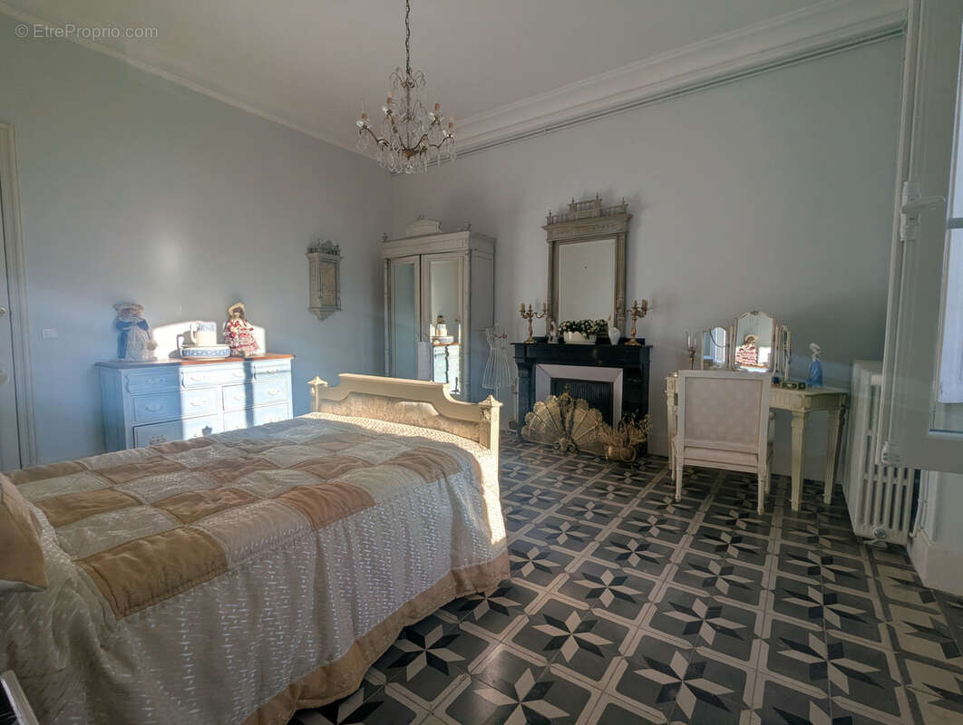 Maison à OUPIA