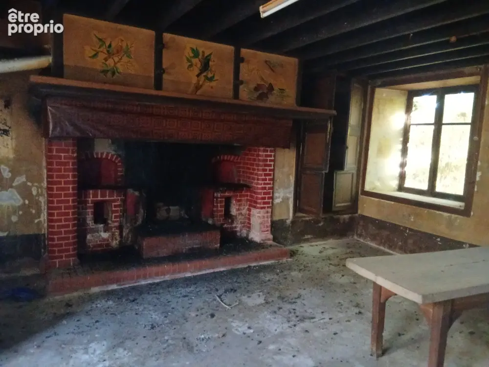 A ORGLANDES, maison en pierre, avec dépendances, à rénover - photo 3