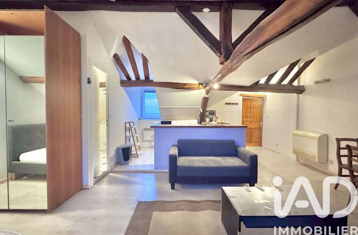 Photo 2 - Appartement à AUXERRE