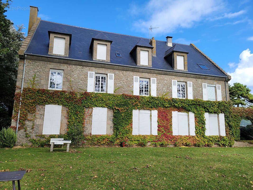 Appartement à REVILLE