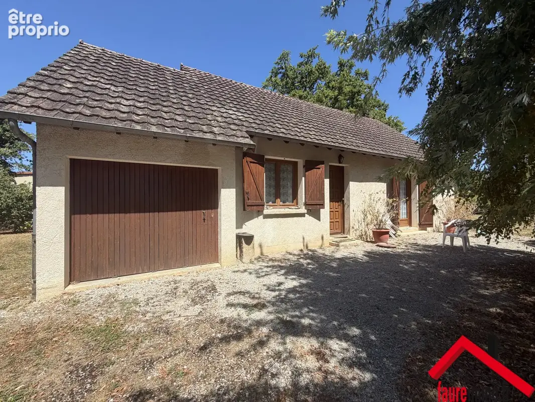 Maison a varetz en correze - photo 1