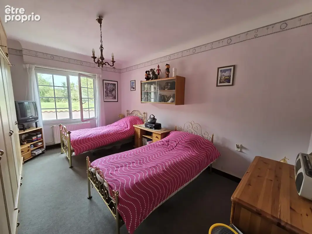 OEYRELUY   Maison avec dépendances et nombreuses possibilités - photo 9