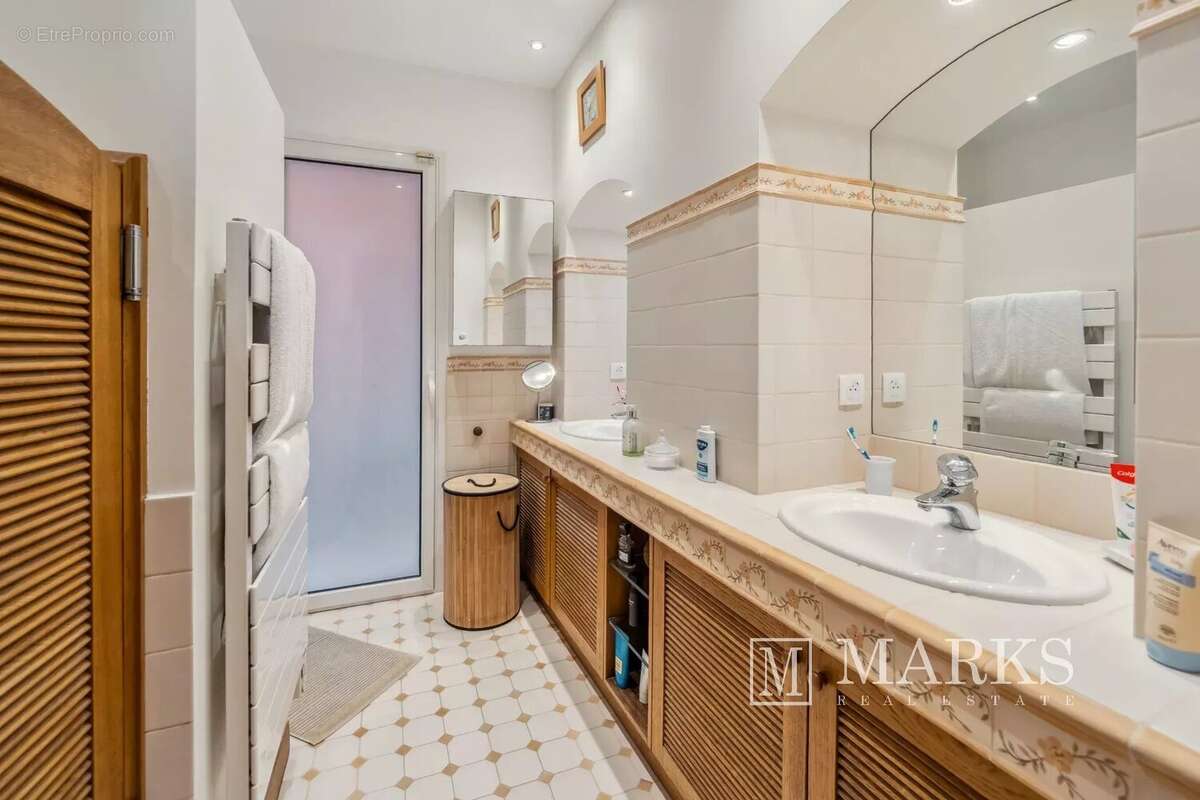 Appartement à SAINT-JEAN-CAP-FERRAT