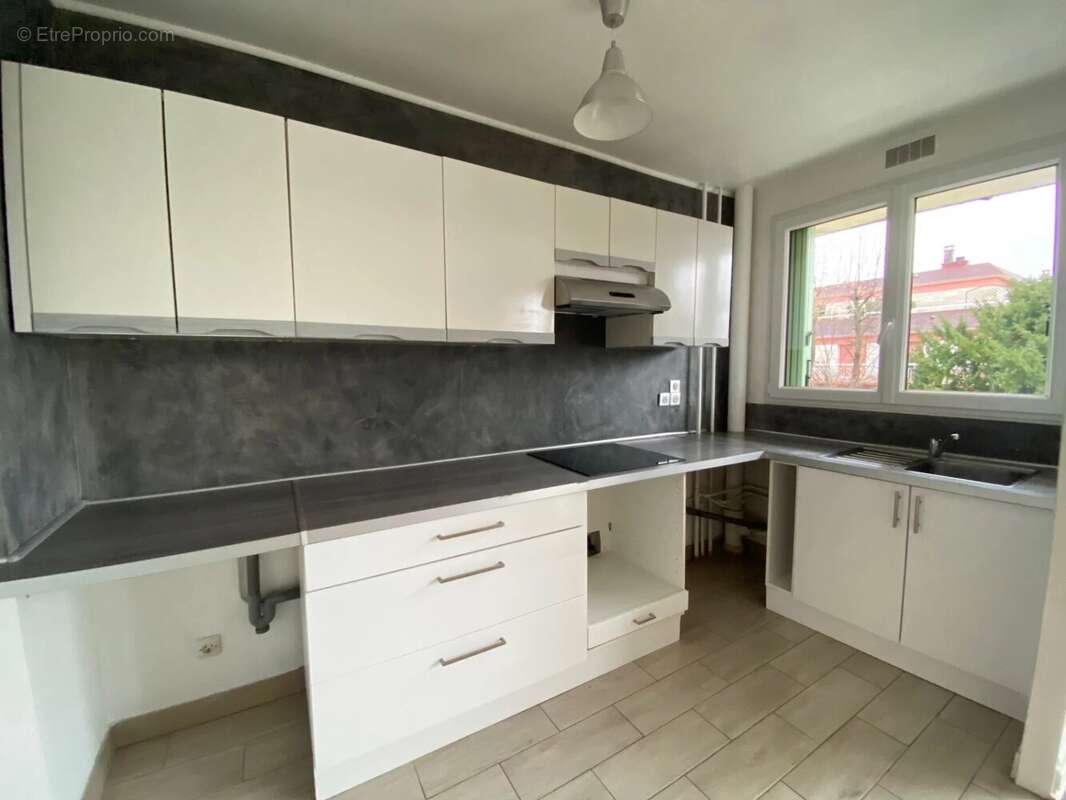 Appartement à LE PERREUX-SUR-MARNE