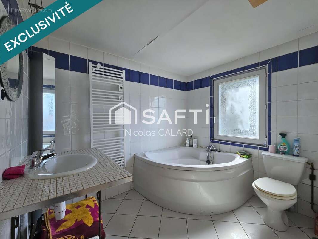 Maison 137 m² à Bruailles  - photo 7