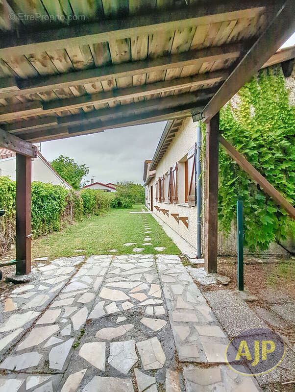 Maison à CESTAS