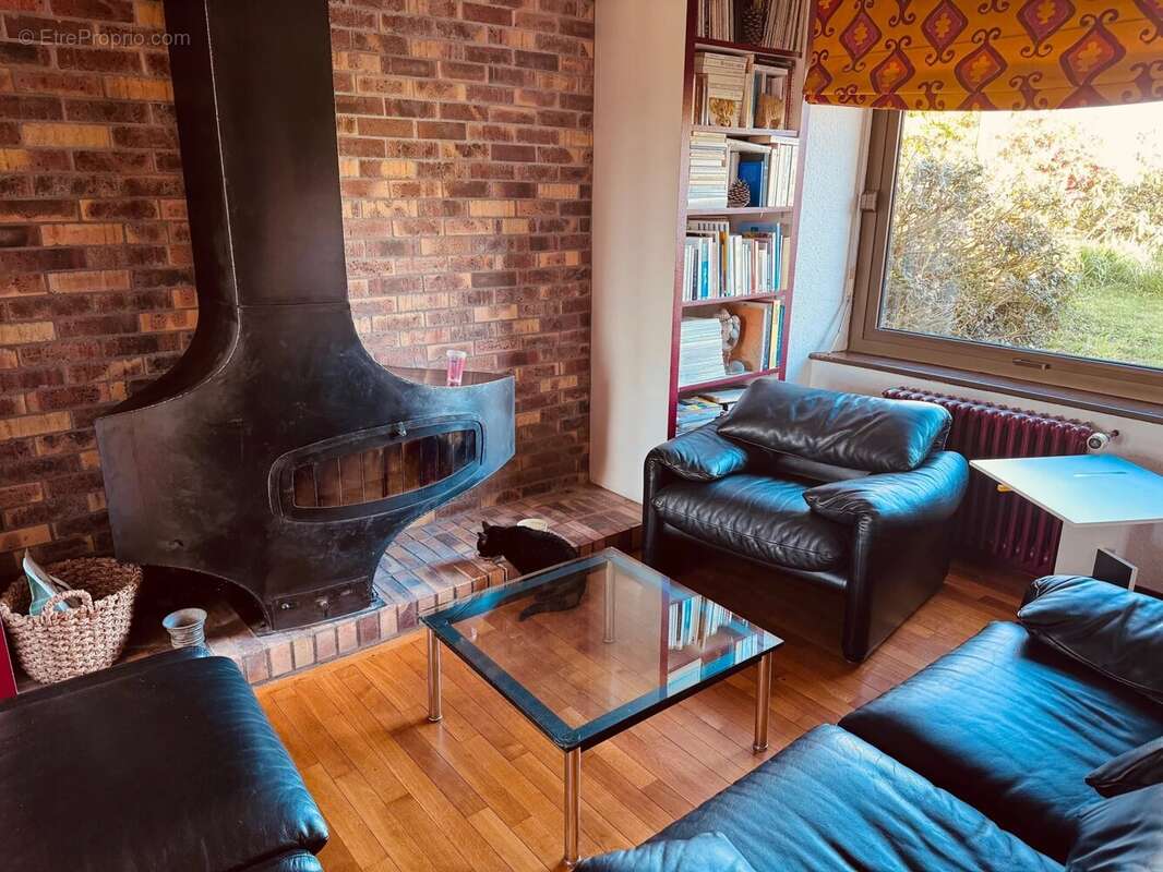 Maison à SAINT-SEGAL