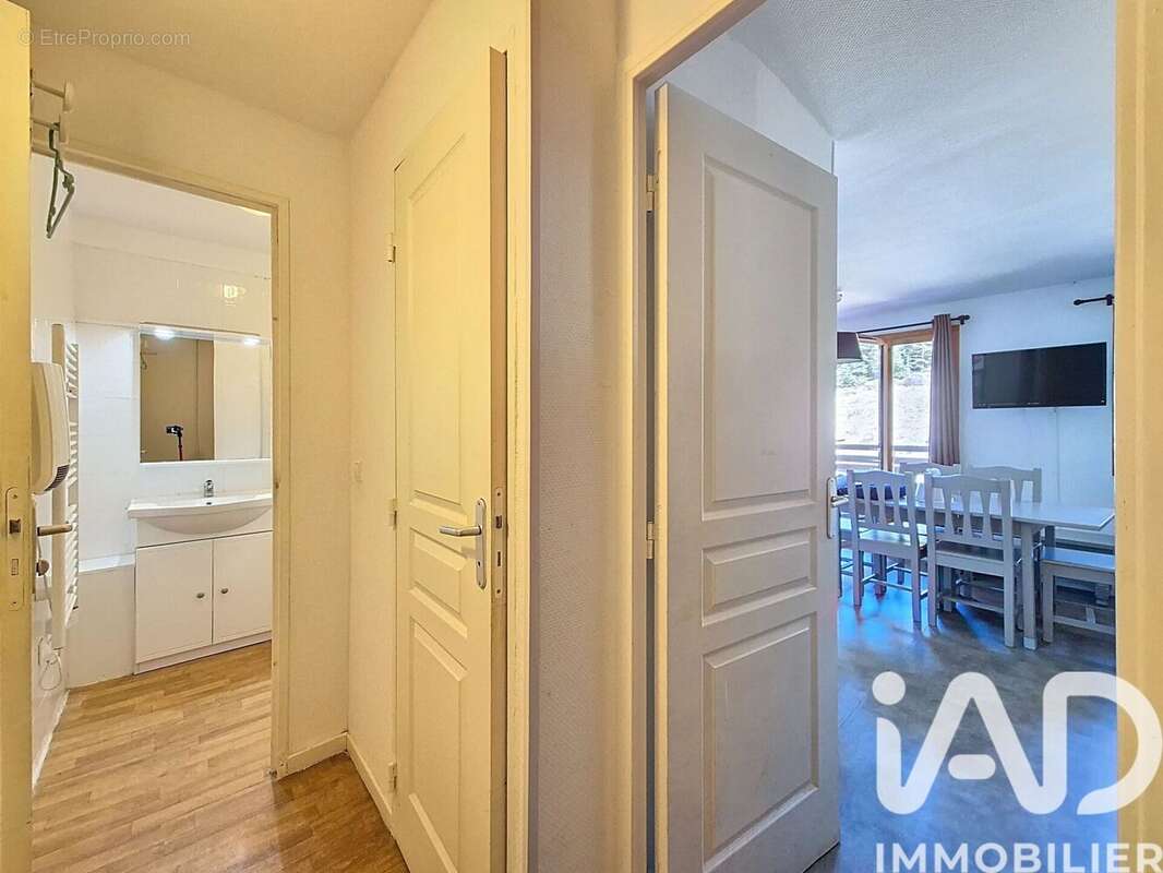Photo 4 - Appartement à BESSE-ET-SAINT-ANASTAISE