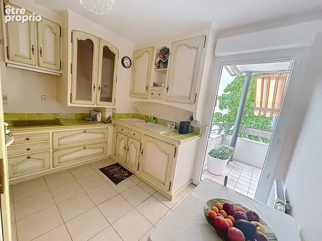 Caluire Le Vernay - Appartement familial - photo 4