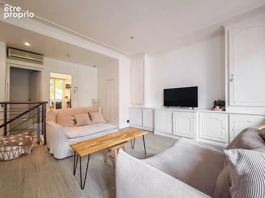 BAS MONT BORON - Appartement-Villa 6 pièces - photo 8