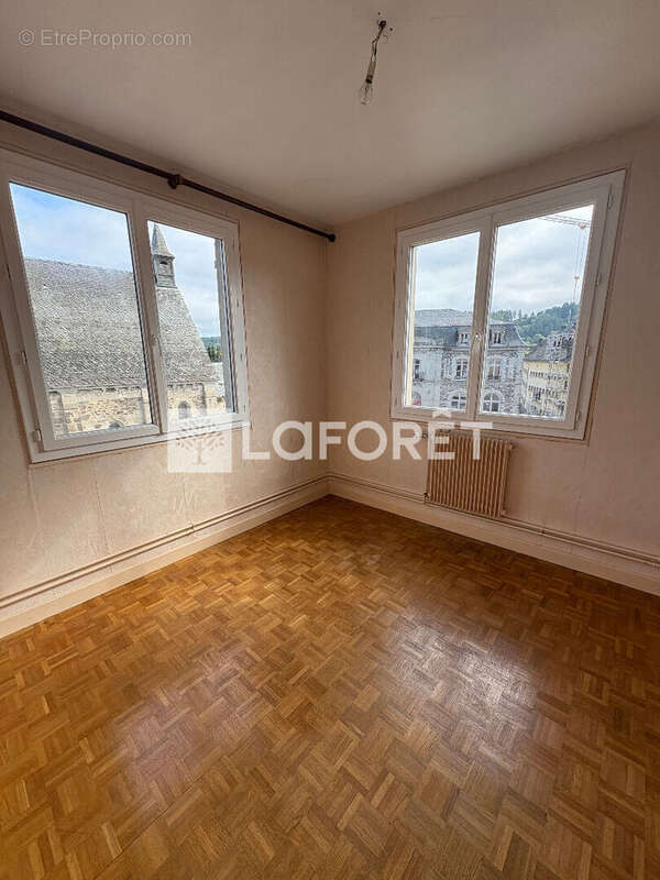 Appartement Hotel de Ville 72 m2 - photo 3