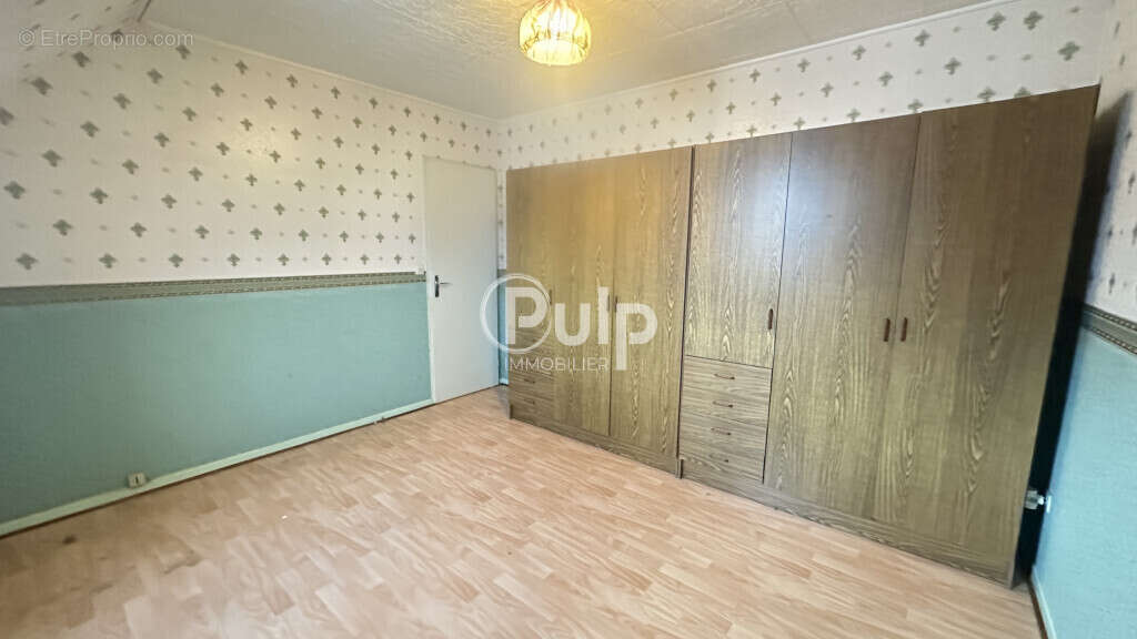 Maison à BRUAY-LA-BUISSIERE