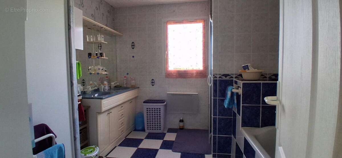 Maison à CORDEMAIS