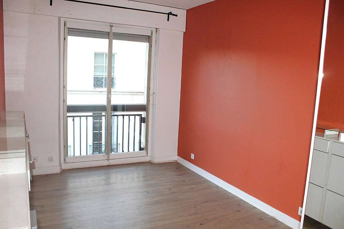Appartement à PARIS-3E