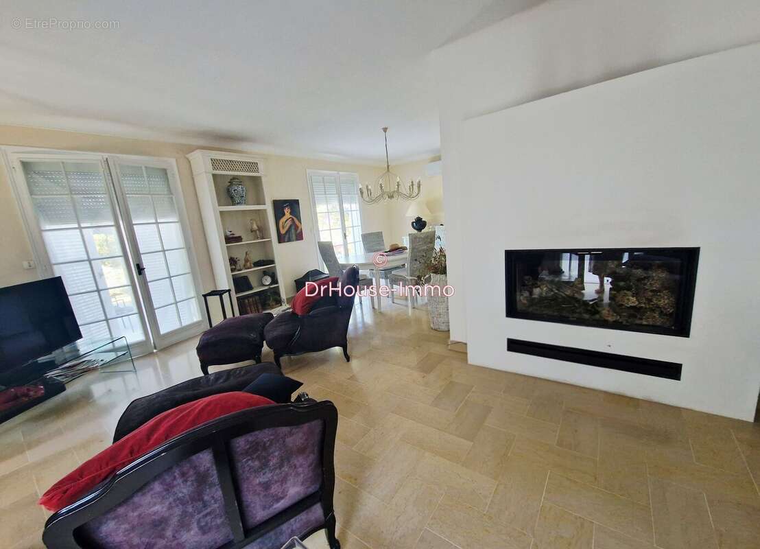 Maison 124 m² à Le Grand-Serre  - photo 7